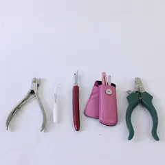 Lot of 6 Sewing Tools Seam Rippers Tweezers Clippers