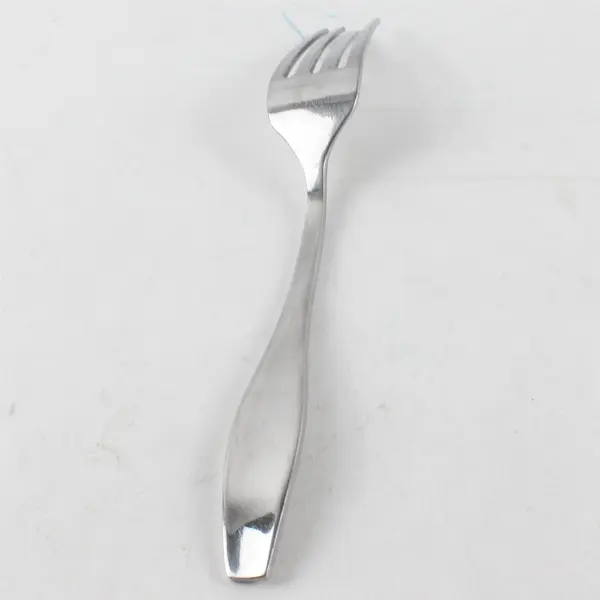 Pfaltzgraff Colette Stainless Steel Dinner Fork 7.25