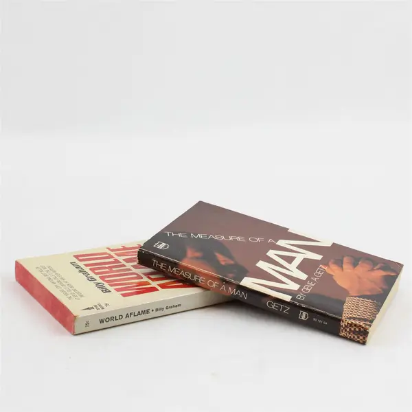 Lot of 2 The Measure of a Man World Aflame Billy Graham Gene A. Getz