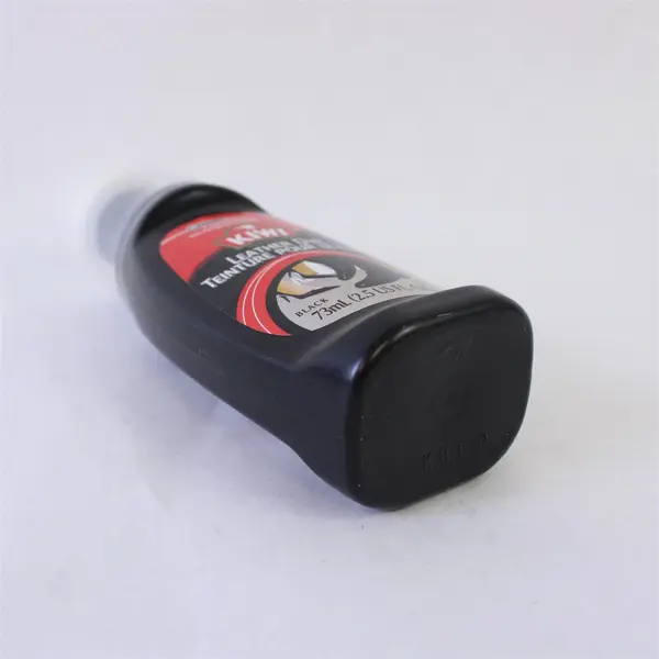 KIWI Leather Dye Black 2.5 oz Bottle w Sponge Applicator