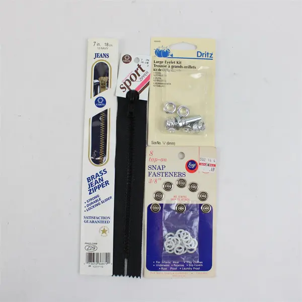 Lot of 4 Sewing Accessories Boye Dritz Coats Zippers Eyelet Snap Fasteners