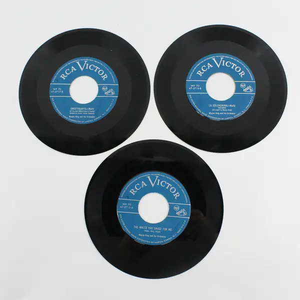 Wayne King Waltzes You Saved For Me Box Set of 3 Vinyl Records 7"