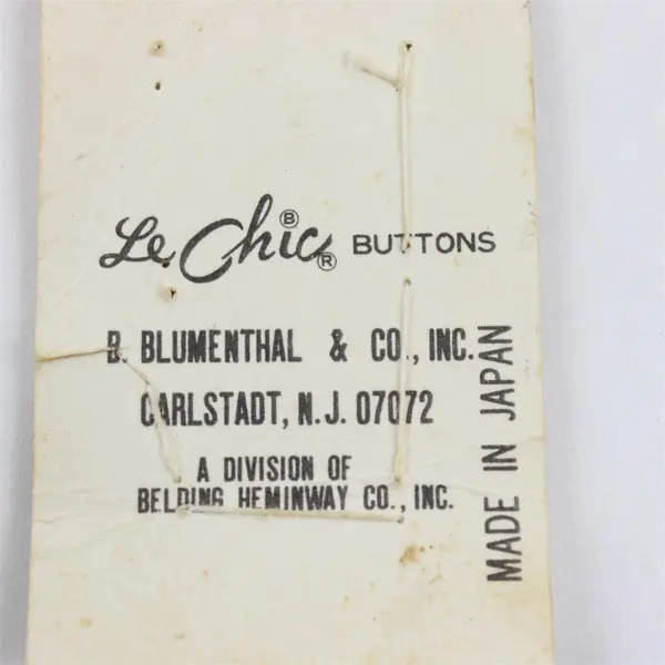 Le Chic Lot of Off-White Sewing Buttons Crafts Repair