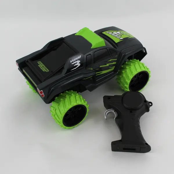 Maisto Offroad Series Vudoo 3 R/C Radio Control Monster Truck Toy