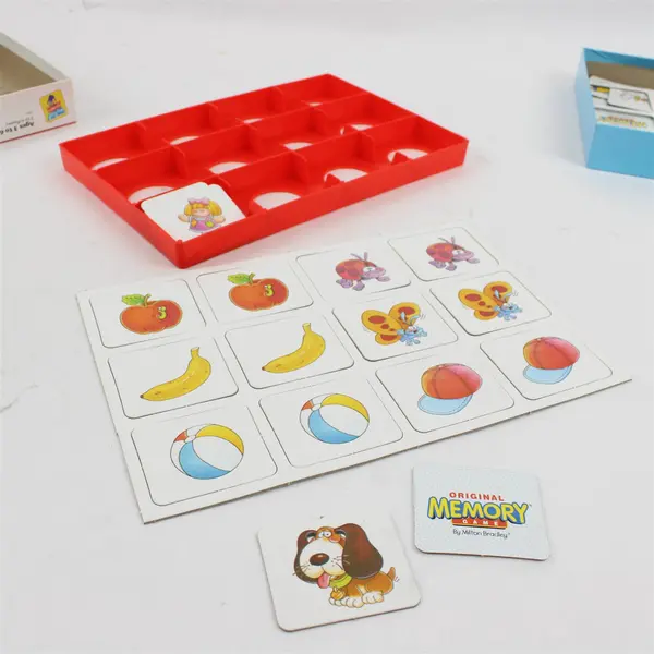 Vintage 2001 Milton Bradley Original Memory Game
