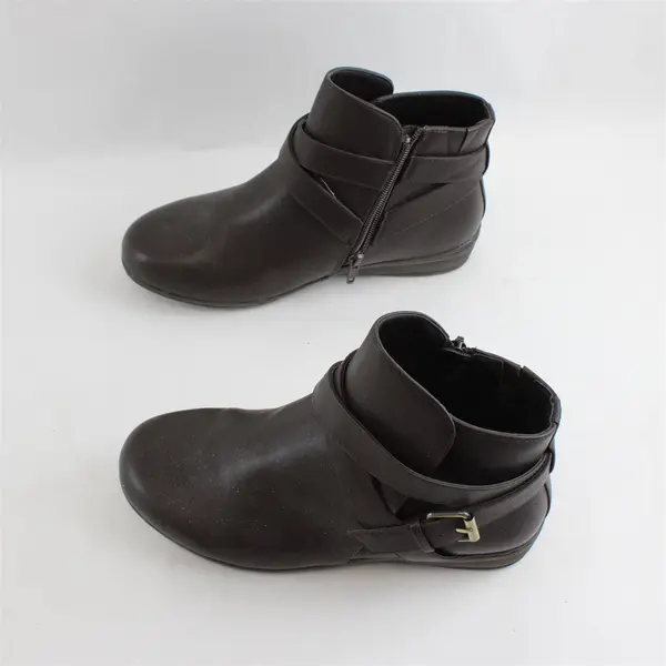 Comfortview Bronte Womens 8.5W Ankle Bootie Dark Taupe Brown Faux Leather