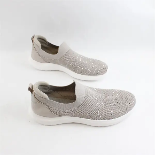 Clarks Taupe Nova Gem Sneakers Cloudsteppers Slip On Shoes Women Size 9 M