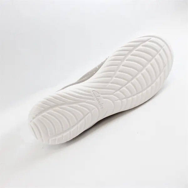 Clarks Taupe Nova Gem Sneakers Cloudsteppers Slip On Shoes Women Size 9 M