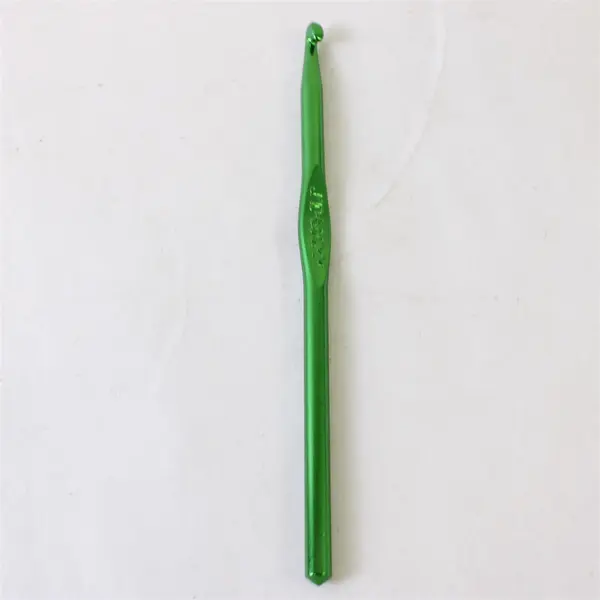 Lot of 4 Sets Knitting Needles Sizes 3 + Crochet Hook 600mm - Used