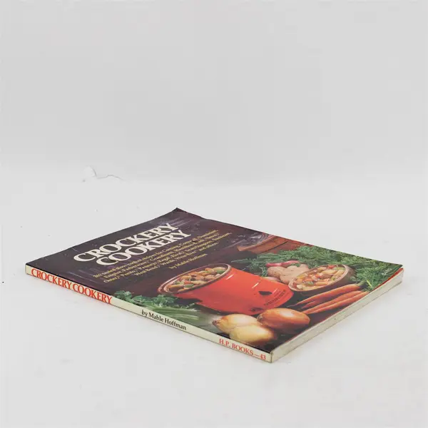 Crockery Cookery Cook book by Mable Hoffman Paperback