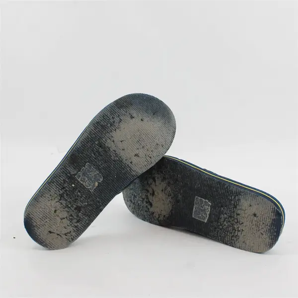 FOCO NCAA Michigan Wolverines Fan Sandals Pre-Owned