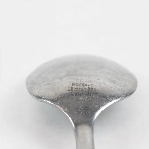 Mixed Lot of 5 Stainless Place Spoons, Unmarked and Hampton Silversmiths HSV10