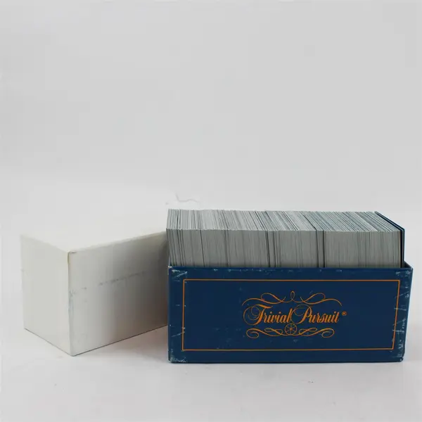 Trivial Pursuit Genus Edition Vintage 1981 Board Game Card Set
