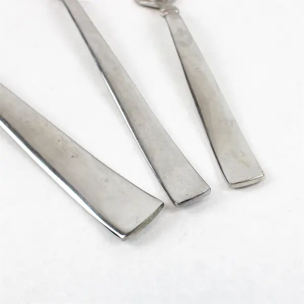 Lot of 6 Reed & Barton Heritagemint Regent Stainless Flatware Pieces Forks Spoon