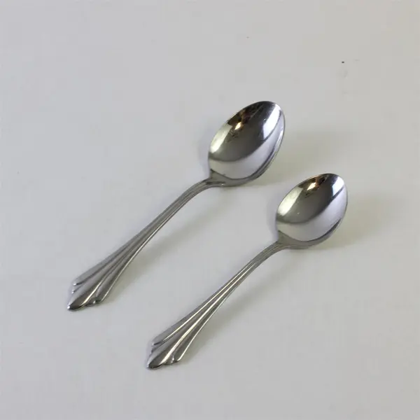 Lot of 4 Reed & Barton Select Spoons Sarajevo Stainless Steel Flatware Set