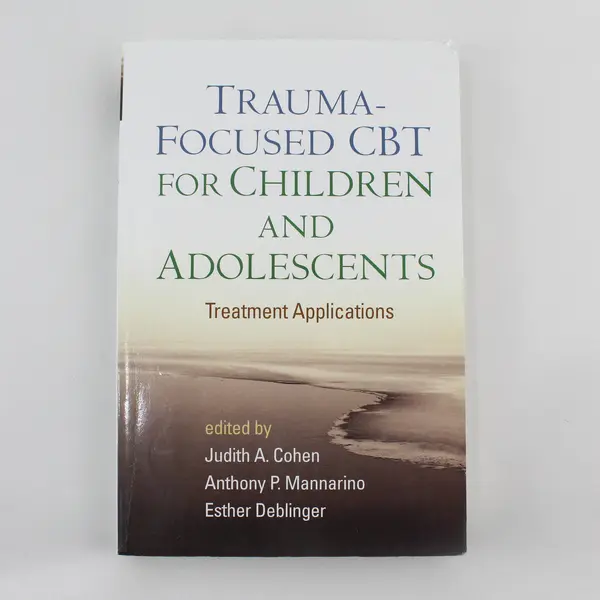 Trauma-Focused CBT for Children and Adolescents Treatment Applications 2017 PB