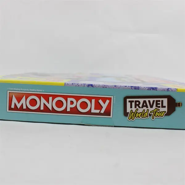 Monopoly Travel World Tour 2022 Hasbro Parker F7855 Board Game