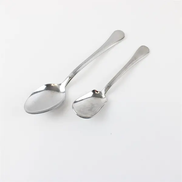 Set of 2 Reed & Barton Mixed Spoons Ultra Select Piazza Navona 18/0 Stainless