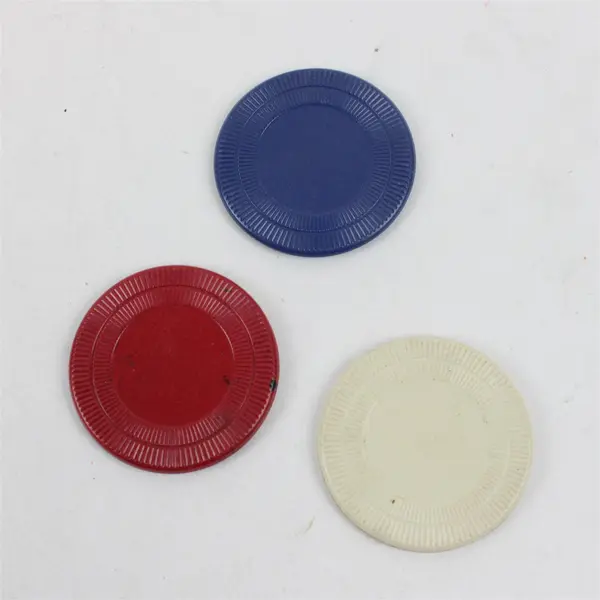 Lot of 86 Vintage Poker Chips White Red Blue