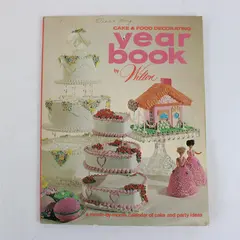 Cake & Food Decorating Year Book Wilton 1972 Paperback Magazine