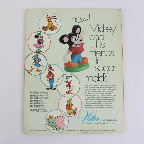 Cake & Food Decorating Year Book Wilton 1972 Paperback Magazine