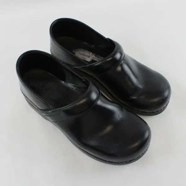 Dansko Solid Black Leather Professional Clog Platform Shoes Women Size 7.5/8