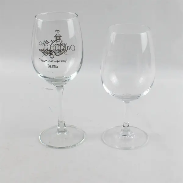 Lot Of 2 Oregon Vintage & Oakhurst Clear Glass Wine Glasses 7.5" & 8.25" Tall