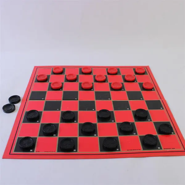 Milton Bradley Checkers & 5 Other Games 1970 #4140 Vintage