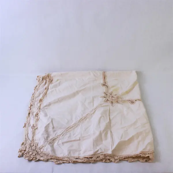 Vintage Ecru Battenburg Lace Square Tea Tablecloth 40" FLAWED