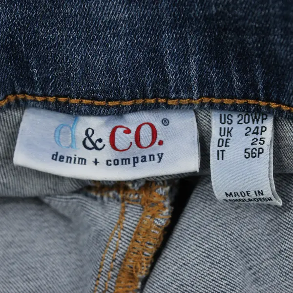 D & Co. Medium Wash Distressed Denim Pants Women's Size 20WP