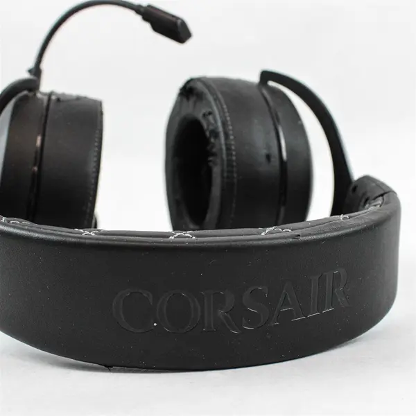 Corsair HS60 Pro Surround Wired Gaming Headset w/ Mic CA-9011213, Flawed