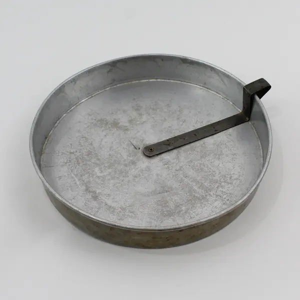 Lot of 3 Vintage 8in Aluminum Round Cake Pans w/ Metal Cutter Bars