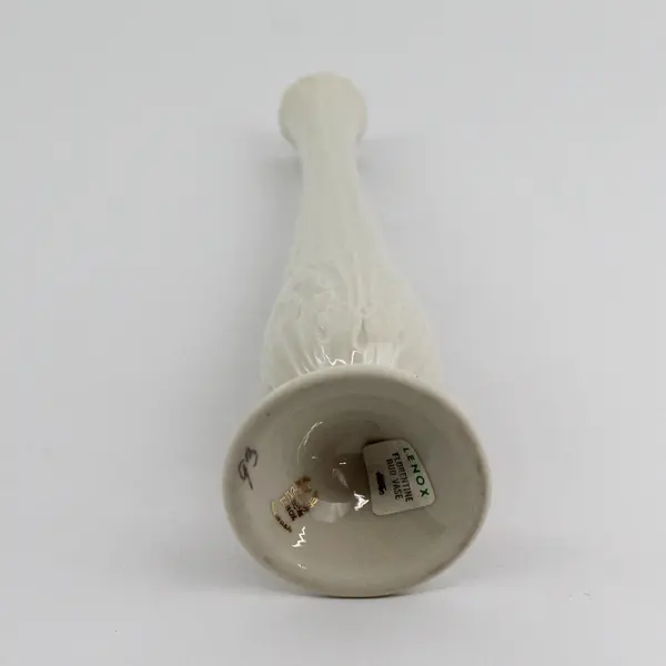 Lenox Florentine Bud Vase Raised Embossed Acanthus Leaf  Pattern 11" Tall.