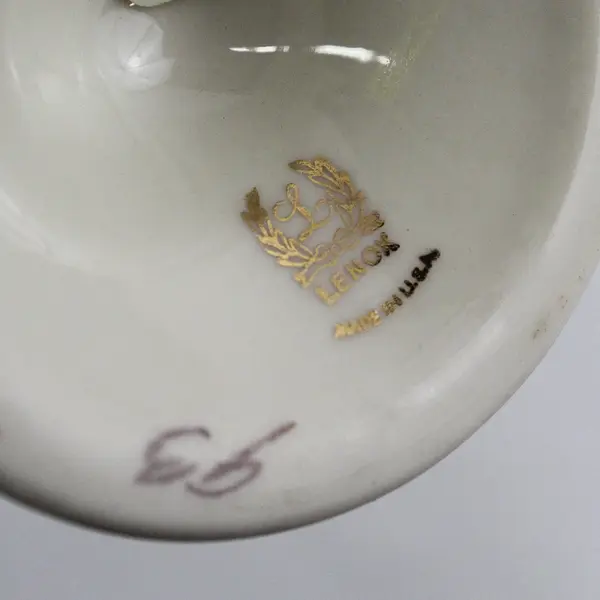 Lenox Florentine Bud Vase Raised Embossed Acanthus Leaf  Pattern 11" Tall.