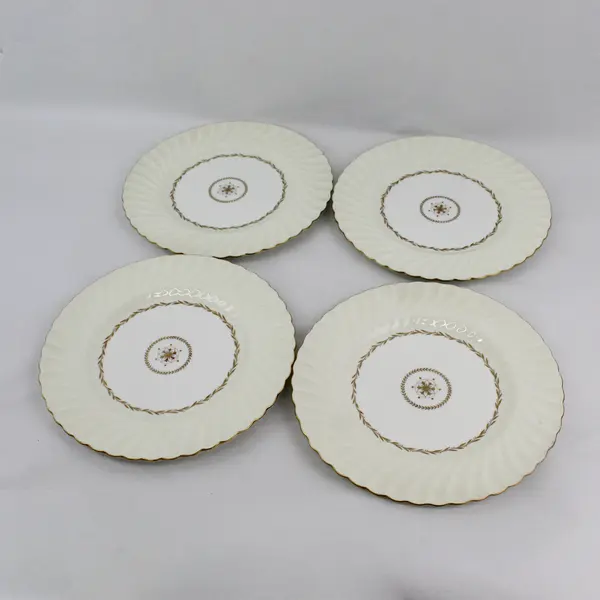 Set of 4 Vintage Minton Legacy Cream Dinner Plates 10.5"