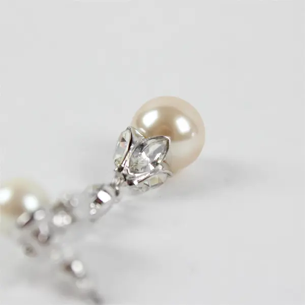 VTG Costume Jewelry Faux Pearl Marquise Rhinestone Silver-Tone Dangle Earrings