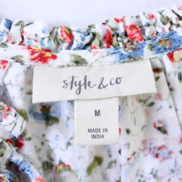 Style & CO Blouse Women's Size Medium White Floral Lightweight Neck Drawstring