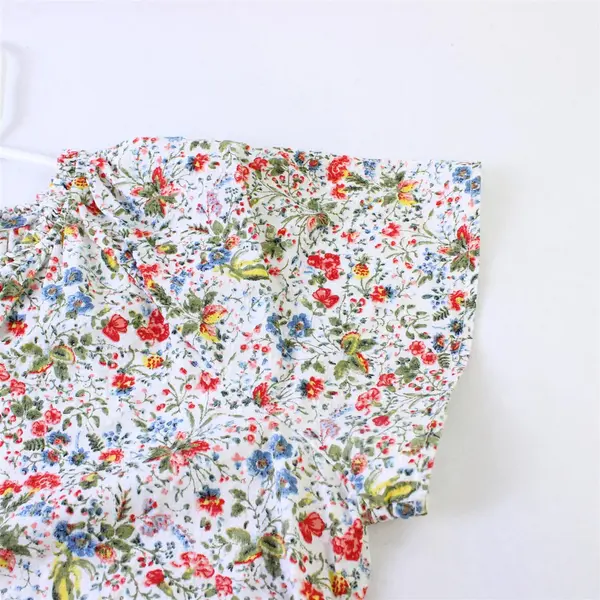 Style & CO Blouse Women's Size Medium White Floral Lightweight Neck Drawstring