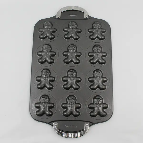 Norpro Gingerbread Man Molded Baking Pan Makes 12 Holiday Cookie Pan