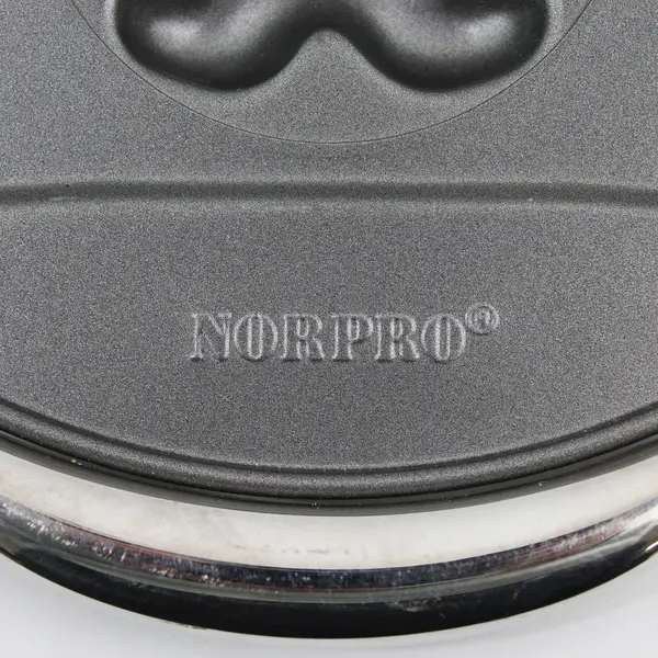Norpro Gingerbread Man Molded Baking Pan Makes 12 Holiday Cookie Pan