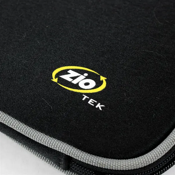 Zio Tek Black Laptop Case Lightweight Carry Sleeve Pre-Owned