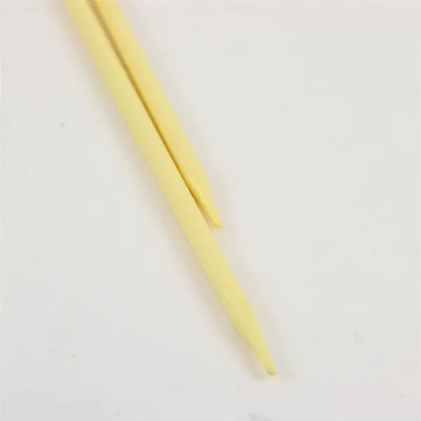 Two Pairs Unbranded Light Yellow Plastic Knitting Needles, Sizes: US 6 and US 8 