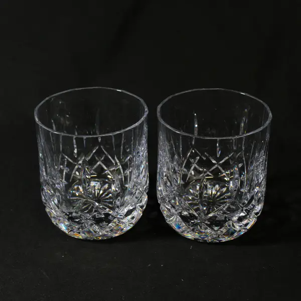 Set of 2 Clear Cut Old Fashioned Glasses 3.5 in Tall Unmarked