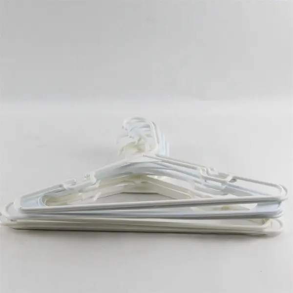 Lot of 10 White Plastic Clothes Hangers K30 Closet Storage