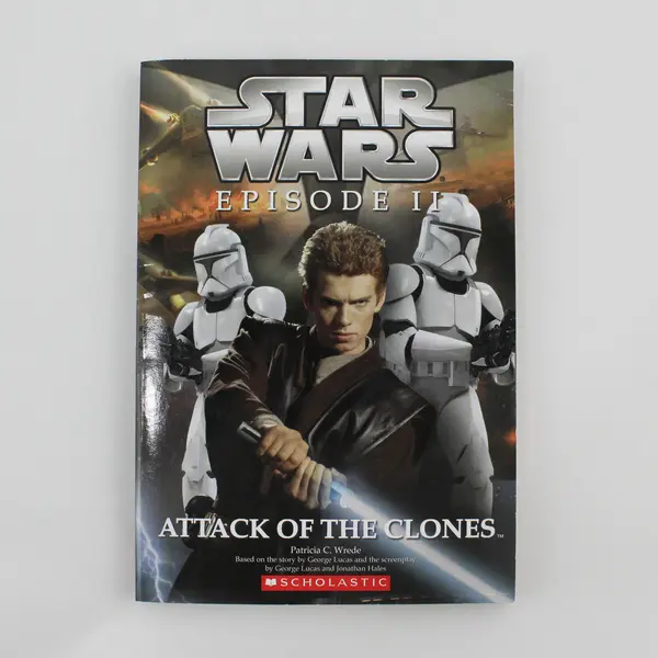 Lot of 2 Star Wars Scholastic Books Ep II Clones & III Sith Patricia C. Wrede