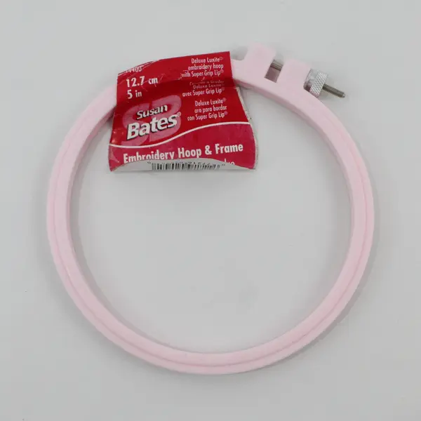 Lot of 3 Susan Bates Plastic Embroidery Hoops 4 in & 5 in Used