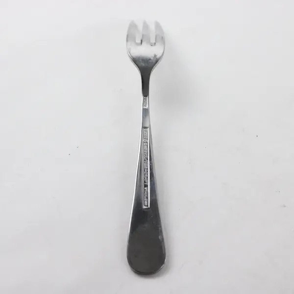 Reed & Barton Olde Lexington 3-Tine Salad Fork Stainless 6.25"