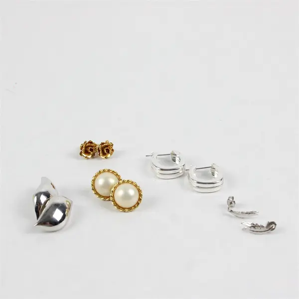 Lot of 5 Pairs Vintage Gold Silver Tone Costume Jewelry Earrings