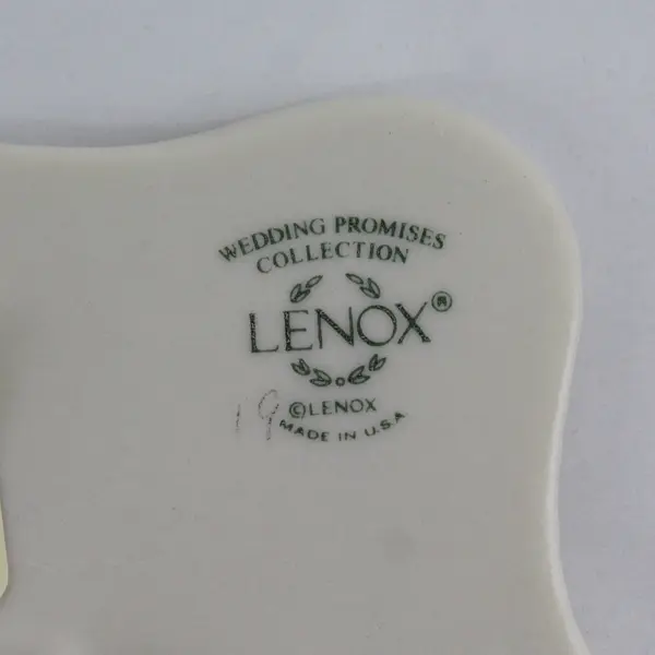 Lenox Cream Color Embossed Floral Wedding Promises Frame For 5 x7 Photograph