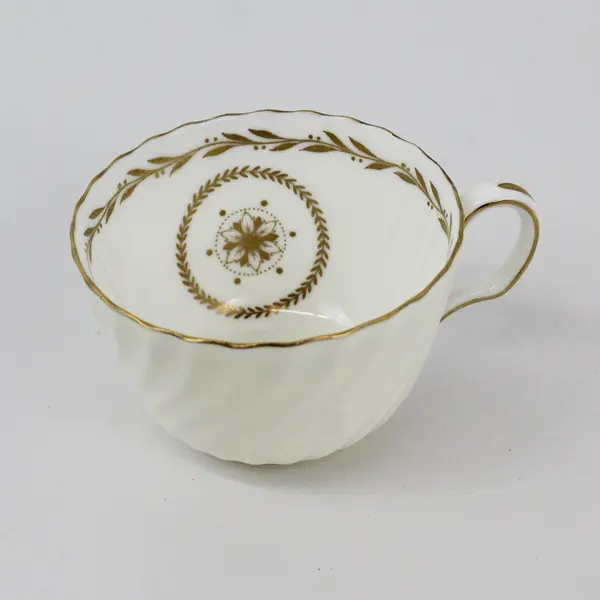  4 Vintage Minton Legacy Cream Demitasse Cups And Saucers
